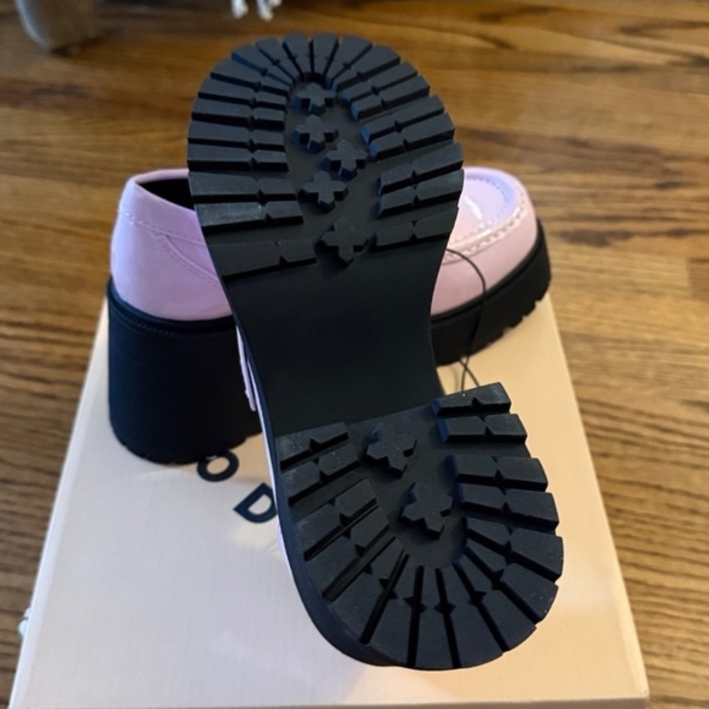 Soda Lug Platform Chunky Pink Loafers Size Size 7 NEW - Picture 4 of 14